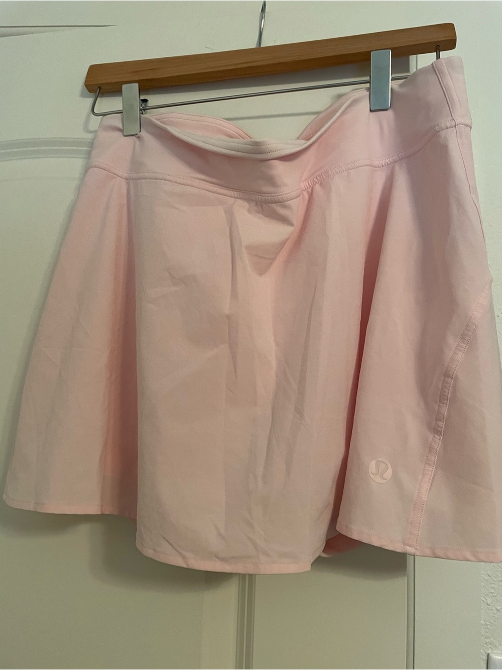 Lululemon lightweight high rise tennis skirt Strawberry Milkshake - Picture 4 of 6